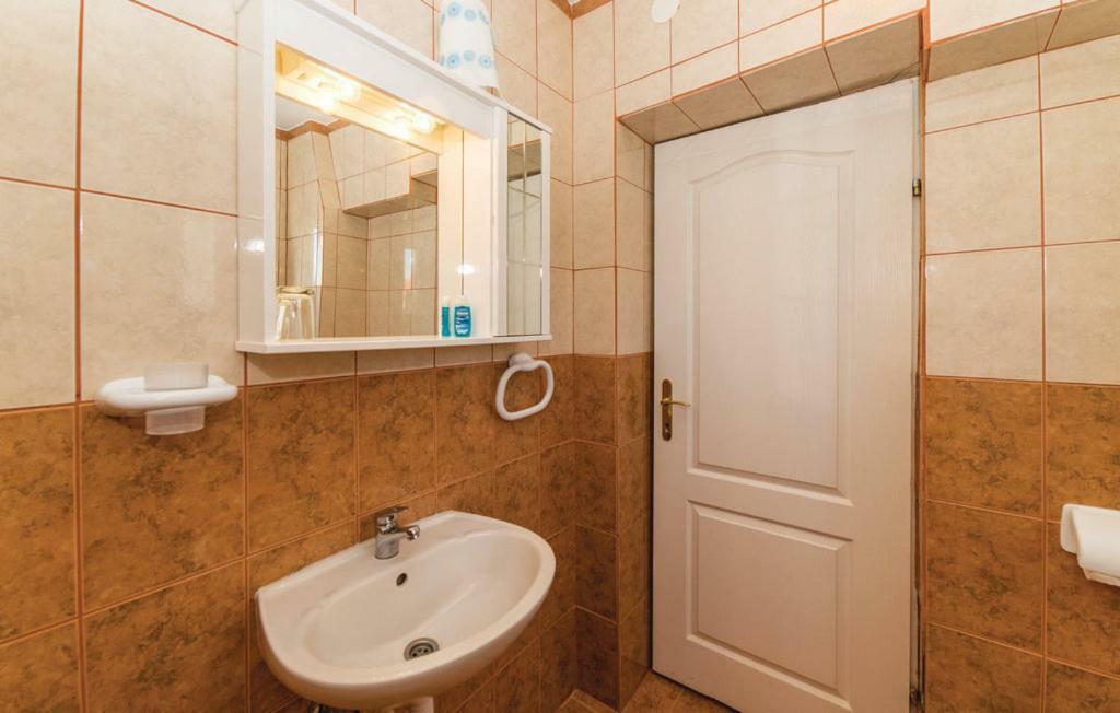 Apartment Diana - Great Location, Cosy 2 Bedroom, 2 Bathroom Apt กูกลีตซา ภายนอก รูปภาพ