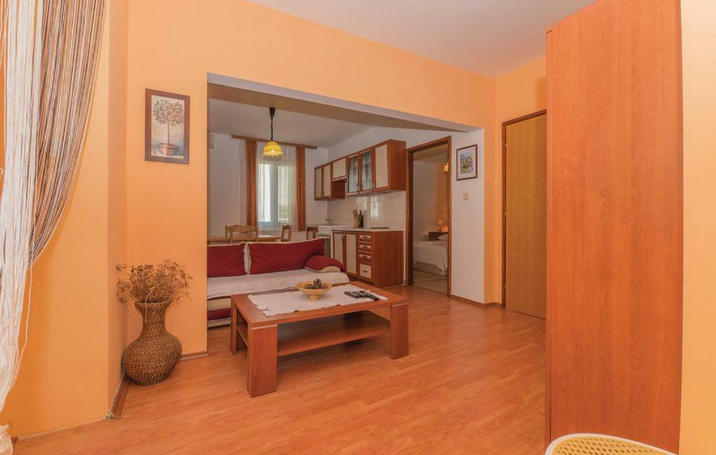 Apartment Diana - Great Location, Cosy 2 Bedroom, 2 Bathroom Apt กูกลีตซา ภายนอก รูปภาพ